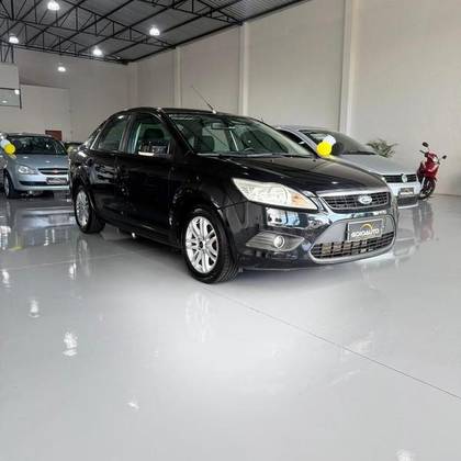 FORD FOCUS 2.0 16V FLEX 4P AUTOMÁTICO